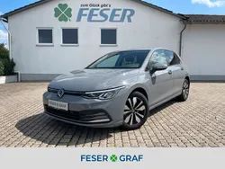 Mondsteingrau Gebraucht 2024 VW Golf VIII Move Limousine | 23.940 € (Guter Preis)