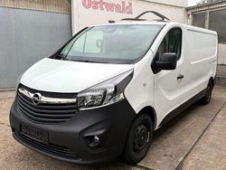 Casablancaweiss/glacier/arctic Gebraucht 2018 Opel Vivaro Van / Kleinbus | 10.990 € (Superpreis)