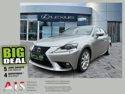 Lexus IS300h