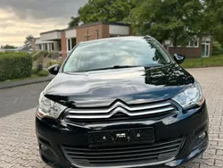 Schwarz Gebraucht 2011 Citroën C4 Attraction Limousine | 4.499 € (Etwas zu teuer)