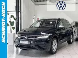 Schwarz Gebraucht 2024 VW Tiguan Allspace Life SUV | 39.580 € (Fairer Preis)