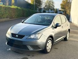 Grau Gebraucht 2013 Seat Ibiza Reference Limousine | 2.980 € (Fairer Preis)