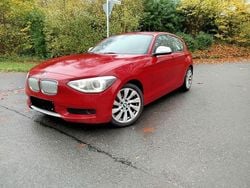 Rot Gebraucht 2013 BMW 118 Urban Line Kleinwagen | 5.990 € (Superpreis)