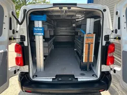 Weiß Gebraucht 2021 Opel Vivaro Edition Van | 19.990 € (Fairer Preis)