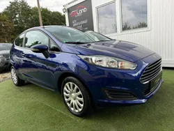Blau Gebraucht 2014 Ford Fiesta Trend Kleinwagen | 6.090 € (Guter Preis)