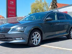 Quarzgrau metallic Gebraucht 2018 Skoda Superb Style Kombi | 14.750 € (Fairer Preis)
