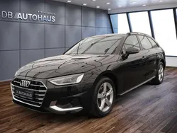 Schwarz Gebraucht 2024 Audi A4 Advanced Plus Kombi | 31.920 € (Superpreis)