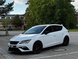 Weiß Gebraucht 2017 Seat Leon FR Limousine | 13.400 € (Fairer Preis)