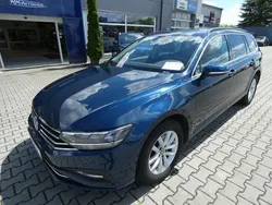 Blau (metallic) Gebraucht 2020 VW Passat Business Kombi | 19.990 € (Guter Preis)