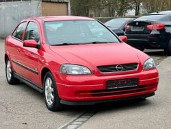 Rot Gebraucht 2003 Opel Astra Njoy Limousine | 1.390 € (Fairer Preis)