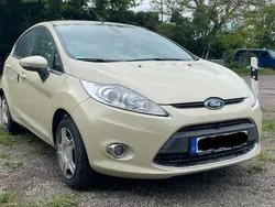 Beige Gebraucht 2008 Ford Fiesta Ghia Kleinwagen | 5.700 € (Teuer)