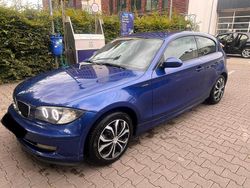 Blau Gebraucht 2009 BMW 120 Coupé Coupé | 5.200 € (Guter Preis)