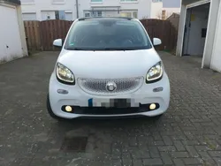 Schwarz Gebraucht 2016 Smart ForFour Prime Kleinwagen | 6.900 € (Guter Preis)