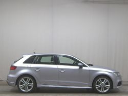 Grau Gebraucht 2019 Audi A3 S-Line Limousine | 12.750 € (Superpreis)