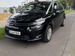 Schwarz Gebraucht 2016 Citroën C4 Picasso Business Class Van / Kleinbus | 8.440 € (Guter Preis)