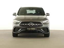Metalliclack mountaingrau Gebraucht 2024 Mercedes GLA200 AMG SUV | 42.866 € (Fairer Preis)