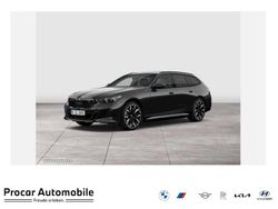 Schwarz Neu 2025 BMW i5 M Sport Kombi | 82.990 € (Teuer)