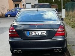 Blau Gebraucht 2003 Mercedes E500 Avantgarde Limousine | 7.499 € (Fairer Preis)