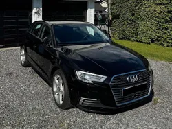 Schwarz Gebraucht 2017 Audi A3 Sportback e-tron Ambiente Limousine | 15.690 € (Fairer Preis)