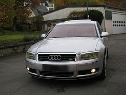 Silber Gebraucht 2004 Audi A8 Ambiente Limousine | 7.300 € (Fairer Preis)