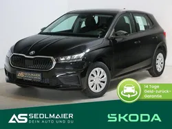 Schwarzmagic perleffekt schwarzmagic perleffekt Gebraucht 2023 Skoda Fabia Ambition Kleinwagen | 16.900 € (Fairer Preis)