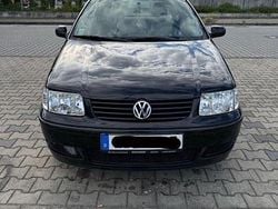 Schwarz Gebraucht 2001 VW Polo Edition Kleinwagen | 1.350 € (Fairer Preis)
