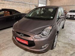 Grau Gebraucht 2014 Hyundai ix20 Kleinwagen | 5.450 € (Fairer Preis)