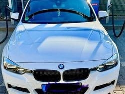Weiß Gebraucht 2016 BMW 330 M Sport Limousine | 19.999 € (Guter Preis)