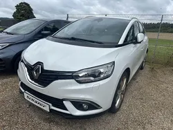 Weiß Gebraucht 2017 Renault Grand Scénic IV Intens Van / Kleinbus | 11.500 € (Superpreis)