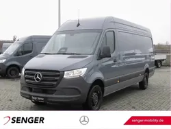 Grau Gebraucht 2024 Mercedes Sprinter Van | 43.852 € (Fairer Preis)