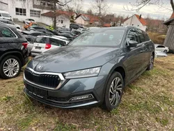 Quarzgrau metallic Gebraucht 2020 Skoda Octavia First Edition Kombi | 22.750 € (Fairer Preis)