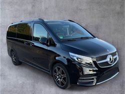 Schwarz Gebraucht 2019 Mercedes V220 AMG Van / Kleinbus | 40.850 € (Fairer Preis)