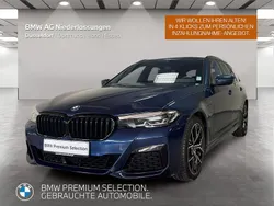 Blau Gebraucht 2022 BMW 530e M Sport Kombi | 38.999 € (Etwas zu teuer)