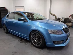 Blau Gebraucht 2014 Skoda Octavia Elegance Limousine | 11.990 € (Fairer Preis)
