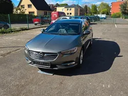 Grau Gebraucht 2018 Opel Insignia Business Kombi | 11.500 € (Fairer Preis)