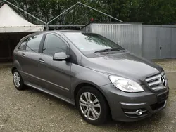 Grau Gebraucht 2010 Mercedes B200 Van / Kleinbus | 5.850 € (Superpreis)