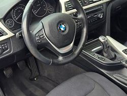 Blau Gebraucht 2013 BMW 320 Limousine | 13.300 € (Fairer Preis)