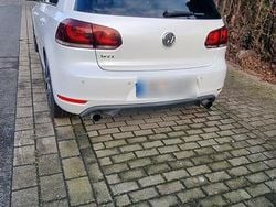 Andere farben Gebraucht 2010 VW Golf VI GTI Kleinwagen | 9.900 € (Etwas zu teuer)