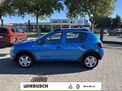 Blau sky Gebraucht 2015 Dacia Sandero Stepway Kleinwagen | 8.490 € (Fairer Preis)