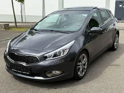 Grau Gebraucht 2013 Kia Ceed Spirit Limousine | 11.499 € (Etwas zu teuer)
