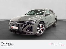 Chronosgrau metallic Gebraucht 2024 Audi Q8 e-tron S-Line SUV | 54.290 € (Superpreis)