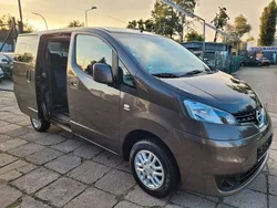 Braun Gebraucht 2015 Nissan Evalia Tekna Van / Kleinbus | 12.900 € (Fairer Preis)