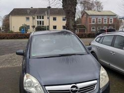 Blau Gebraucht 2008 Opel Zafira Edition Van / Kleinbus | 850 € (Superpreis)