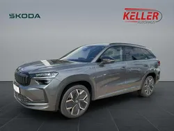 Graphitegrau metallic Neu 2025 Skoda Kodiaq SportLine SUV | 56.000 € (Teuer)