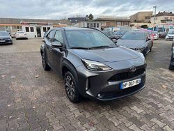 Grau Gebraucht 2025 Toyota Yaris Cross Business Edition SUV | 24.500 € (Fairer Preis)