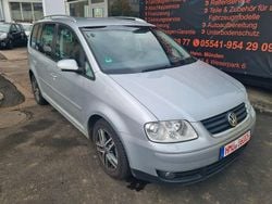 Silber Gebraucht 2005 VW Touran Highline Van / Kleinbus | 1.299 € (Superpreis)
