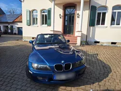 Blau Gebraucht 2002 BMW Z3 Cabrio | 12.500 €