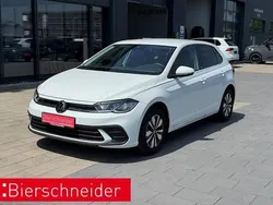 Weiss Gebraucht 2024 VW Polo Move Limousine | 19.350 € (Fairer Preis)
