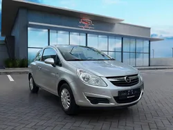 Silber Gebraucht 2010 Opel Corsa Selection Kleinwagen | 4.999 € (Etwas zu teuer)