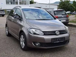 Kaschmirbraun metallic Gebraucht 2012 VW Golf Plus Cross Match Van / Kleinbus | 7.490 € (Fairer Preis)